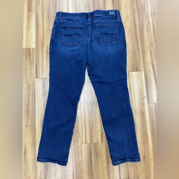 Lee Women's Dark Blue Straight Leg Jeans - Picture 2 of 3